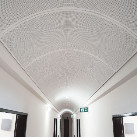 POLICE OFFICER'S CLUB